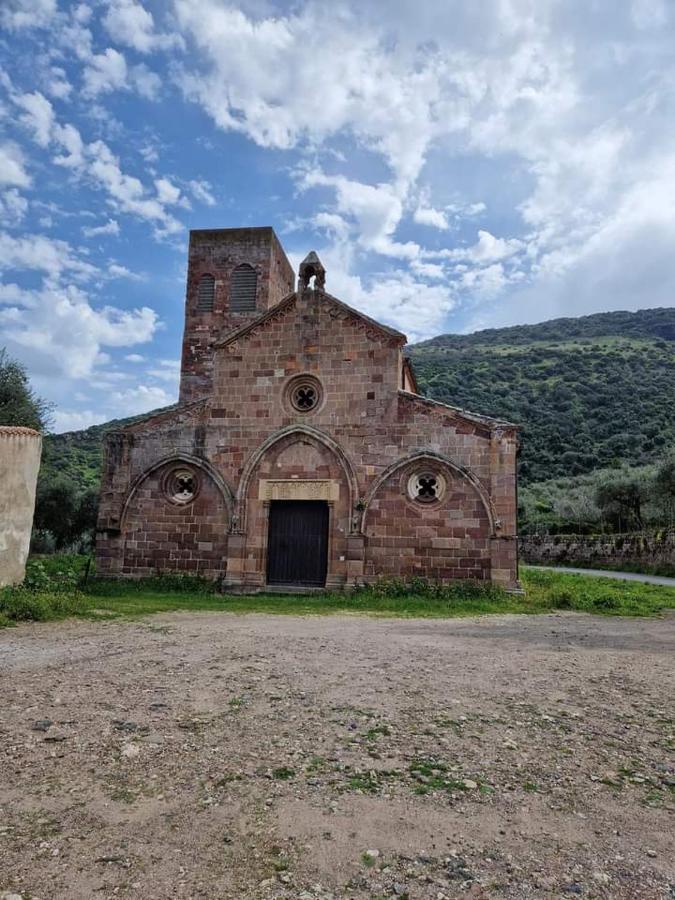 Le Camelie Appartamento Bosa Extérieur photo